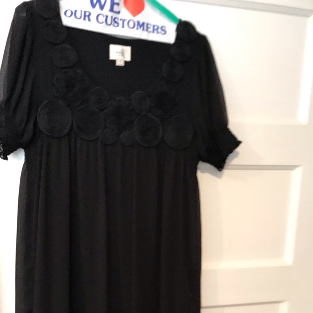 Black fun flowered mini dress